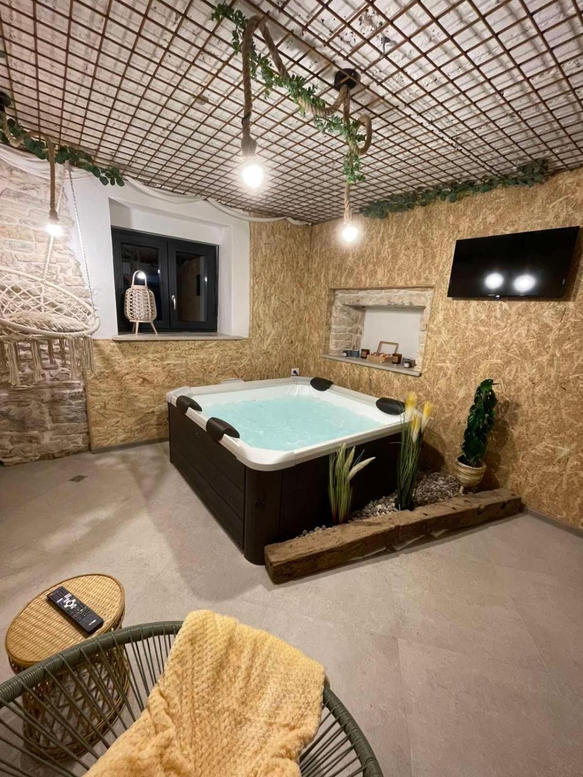 House With Pool Poli Stare Nuoni Villa Zminj Luaran gambar